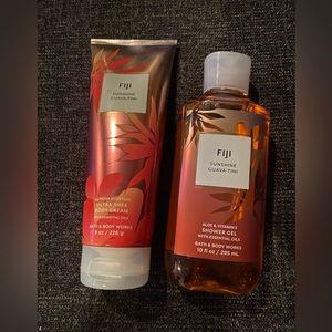 BBW Fiji Sunshine Guava - Tini shower gel and body cream